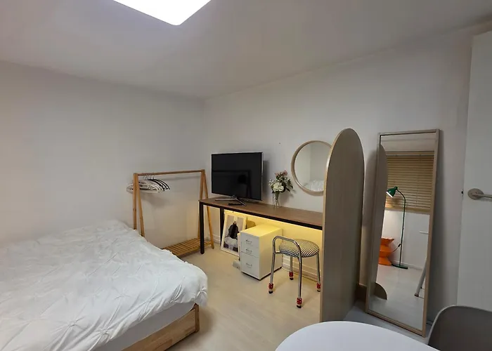 Dalcom Kunkuk *
